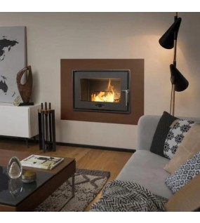 Камінна топка INVICTA 700 OPTIMISE